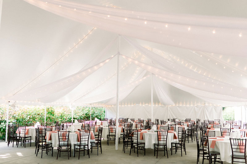 5 Tips for Choosing Your Summer Wedding Venue