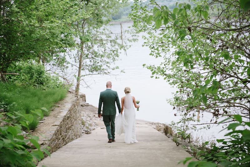Plan Your Dream Wedding at The Inn at Oneonta: Northern Kentucky's Hidden Gem