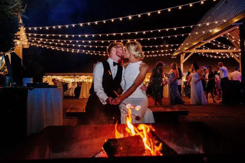 scenic outdoor wedding venue for melbourne ky with stunning waterfront backdrops and customizable event packages a Reception at the Inn at Oneonta